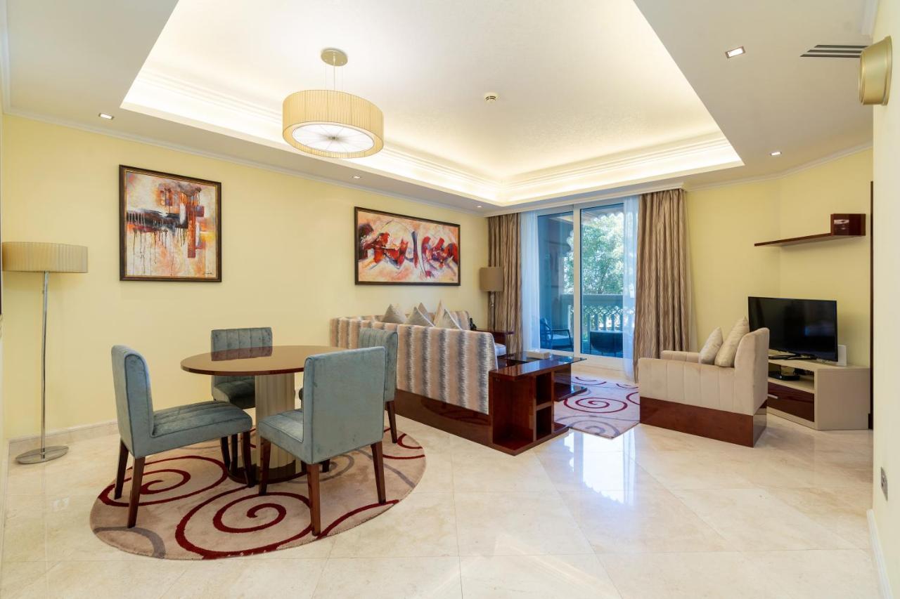 Royal Club By Rvhr, Grandeur Residence Crescent Palm Jumeirah Dubai Eksteriør bilde