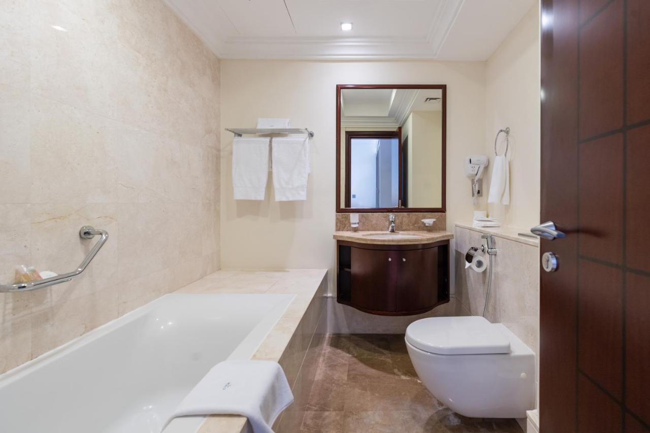 Royal Club By Rvhr, Grandeur Residence Crescent Palm Jumeirah Dubai Eksteriør bilde